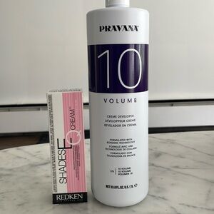 Pravana 10vol developer and shades eq color cream